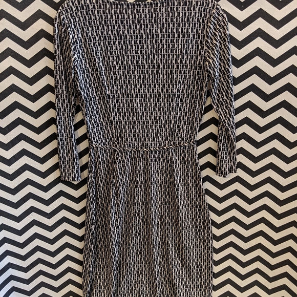 Ann Taylor Loft Dress - Picture 4 of 5
